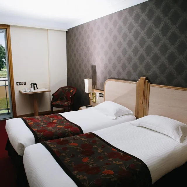غرفة ثلاثية، Relais Du Roy 1/4