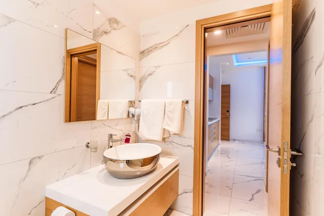 1 Bedroom, Executive, Suite, Queen Bed, Mountain View, Sofa, Adult Only، Vrachia Hotel 3/4