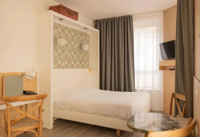 غرفة ديلوكس بسرير مزدوج أو سريرين منفصلين، Calm Appart Hotel 2/5