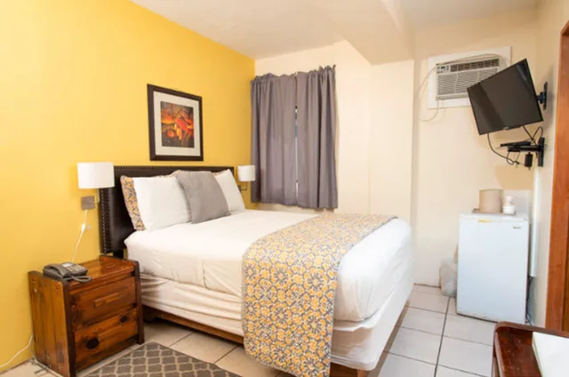 غرفة اقتصادية بسرير مزدوج، Bunker Hill Hotel 1/1
