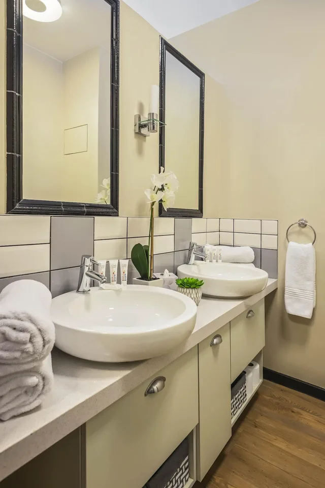 3 Bedrooms, Apartment, 2 Bathrooms، C.A.G The Vantage 9/9