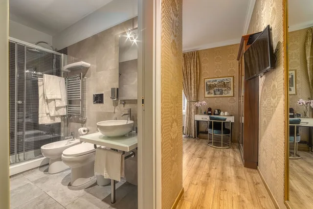 غرفة بسرير كوين، BQ House Trevi Luxury Rooms 5/5
