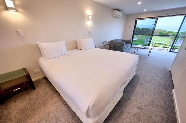 غرفة سوبيريور بإطلالة على البحر بشرفة، Diamond Island Resort 1/1