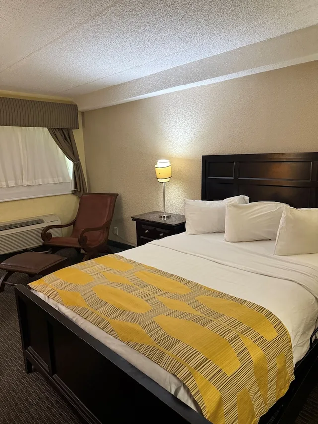 غرفة ديلوكس بسرير كوين، Marvin Apos S Garden Inn 1/5