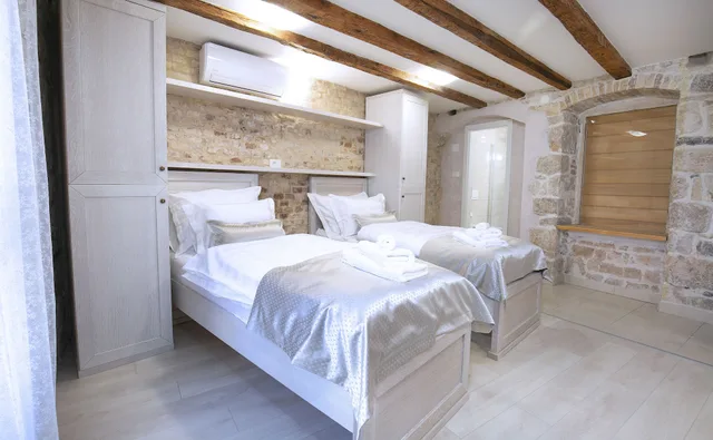 غرفة كبيرة بسريرين منفصلين، Villa Matejuska 2/8