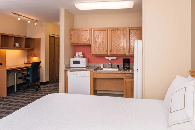استوديو بسرير كوين مع أريكة لذوي الإعاقة، TownePlace Suites by Marriott Anaheim Maingate Near Angel Stadium 4/10