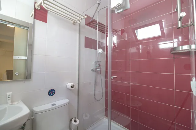 غرفة أساسية مفردة بإطلالة على الفناء، Hotel La Milagrosa 11/11