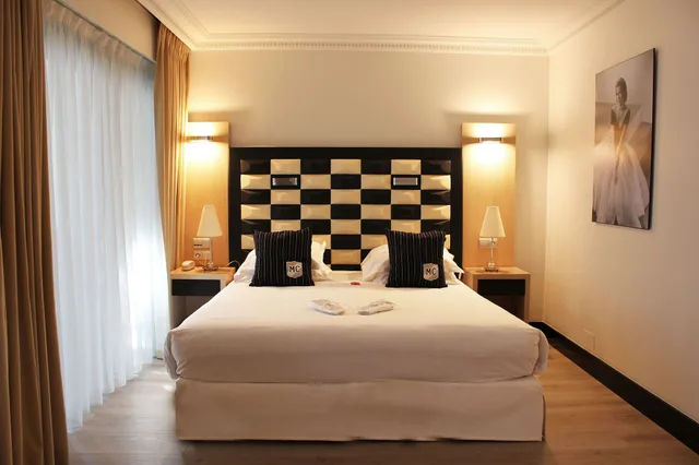 غرفة كومفورت بسرير كوين بإطلالة على الحديقة بشرفة، Hotel Victoria 2/8