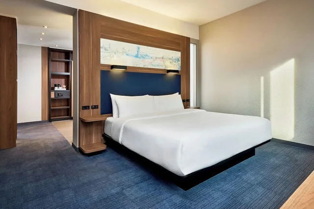 Urban, King Bed, City View، ALOFT MUNICH 3/10