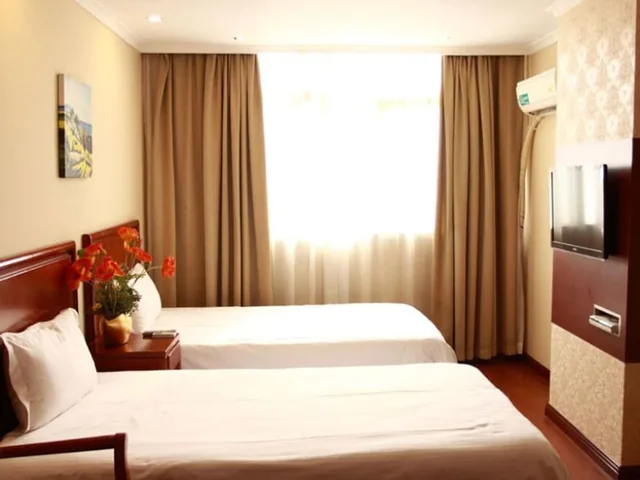 غرفة بسريرين منفصلين، GreenTree Inn Huaian Chuzhou Dadao Hotel 1/4
