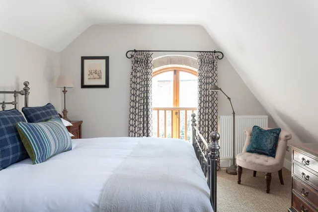 3 Bedrooms, Country, Cottage، Lucknam Park, Emblems Collection 2/5