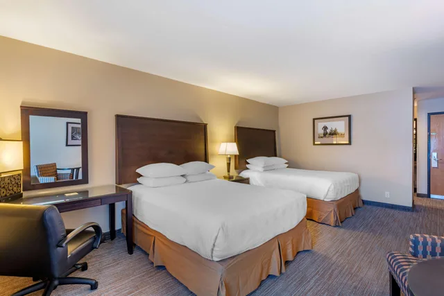 غرفة بسريرين كوين بإطلالة، Best Western Plus Hood River Inn 6/9
