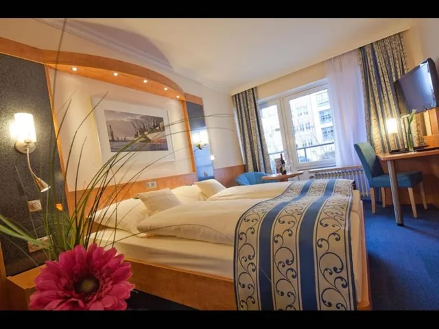 1 Bedroom, Queen Bed, City View, Balcony, Room in B&B - Studio for 2 People in Hamburg Mitte, Cozy and Modern 4/10