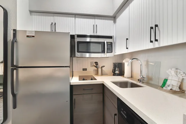 استوديو بسرير كوين لذوي الإعاقة، Staybridge Suites Longview 2/2