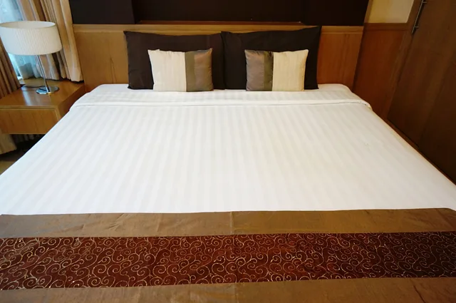 1 Bedroom, G, King Bed، Silom Convent Garden 5/10