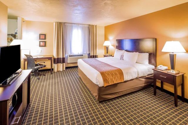 غرفة قياسية بسرير كينج، Comfort Inn and Suites Gunnison-Crested Butte 3/10