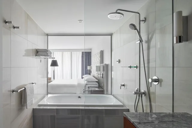 غرفة تقليدية بسرير كينج، Sheraton Melbourne Hotel 8/9