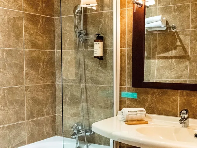 غرفة قياسية بسرير مزدوج، Mercure Rambouillet Relays du Chateau 10/10