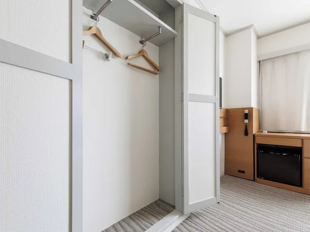 Premium, Queen Bed, City Side، Nishitetsu Inn Fukuoka 9/9