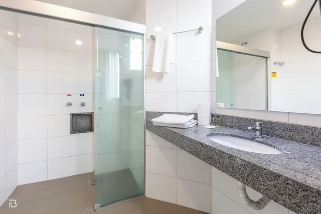 غرفة غراند بثلاثة أسرّة، Porto Minas Hotel e Convencoes 5/7