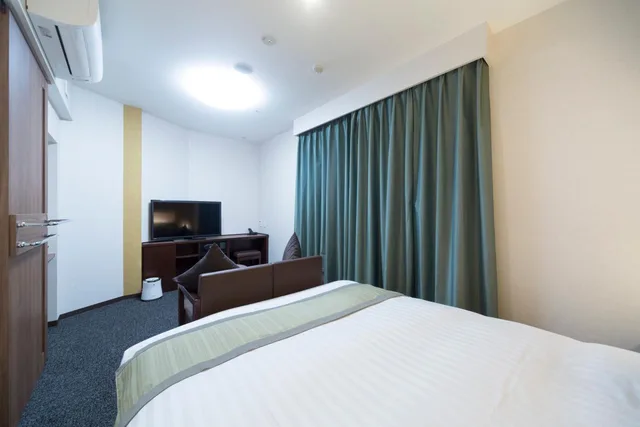 غرفة بسرير كينج وسرير كوين، Myojin no Yu Dormy Inn Premium Kanda 6/10