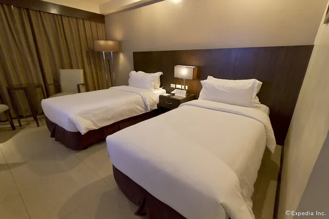غرفة سوبيريور بسريرين منفصلين، Mandarin Plaza Hotel 2/4