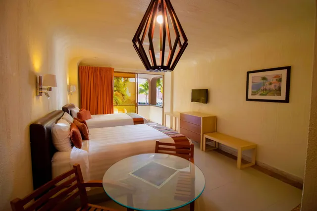 جناح جونيور بسرير كينج بإطلالة جزئية على البحر مع أريكة بمطبخ صغير، Luna Palace Hotel and Suites 5/7