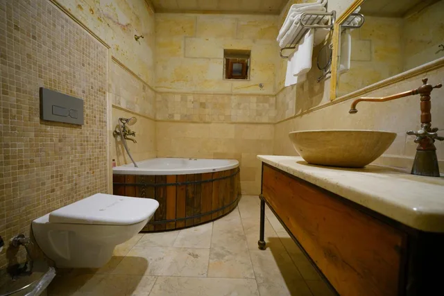 جناح عائلي، Harman Cave Hotel 9/10