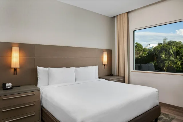 استوديو بسرير كينج بإطلالة على الحديقة، Residence Inn by Marriott Playa del Carmen 3/10