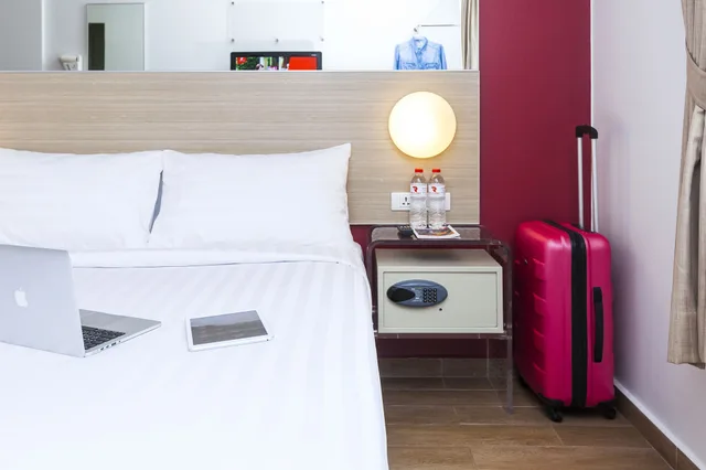 غرفة بسرير كوين، Monoloog Hotel Surabaya 4/4