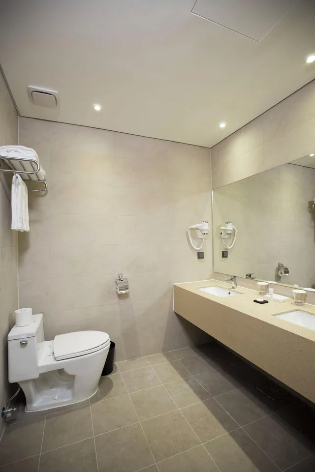Traditional, Suite, Multiple Beds, Partial Sea View، Best Western Haeundae Hotel 1/1