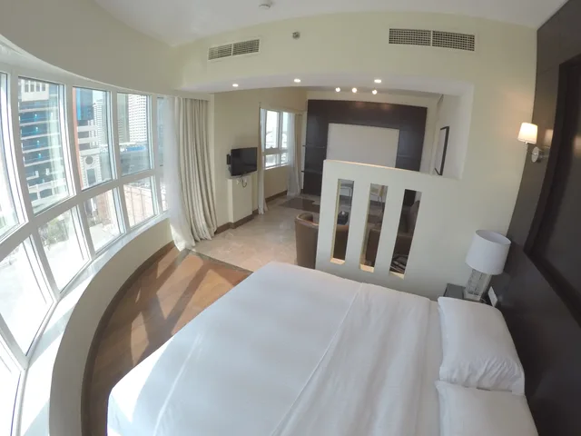 غرفة تنفيذية مفردة، Number One Tower Suites 1/5