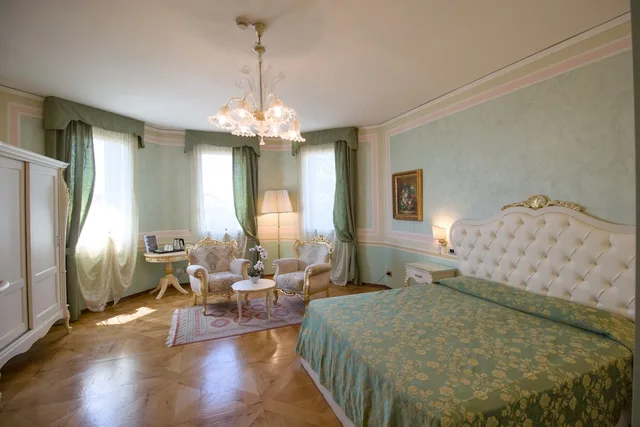 جناح جونيور بسرير كينج بإطلالة على الحديقة، Hotel Villa Stucky 6/10