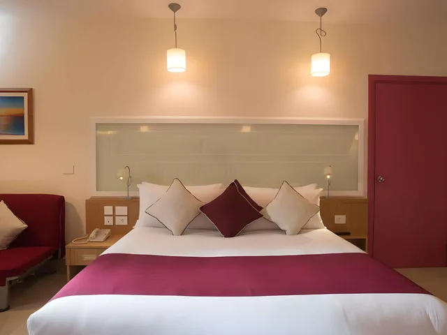 غرفة سوبيريور بسرير مزدوج، Mercure Hurghada 1/8