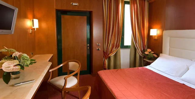 غرفة بسرير كينج، As Hotel Monza 4/5