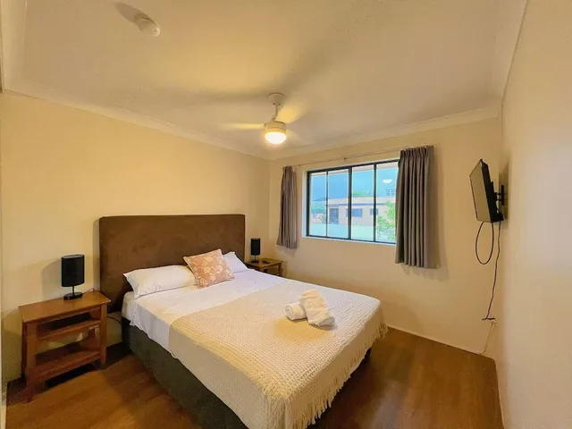 شقة بسرير كوين بغرفة نوم واحدة، Karana Palms Self Contained Apartments 5/10