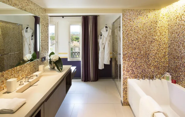 Prestige, Suite, Paris Saint Tropez 9/10