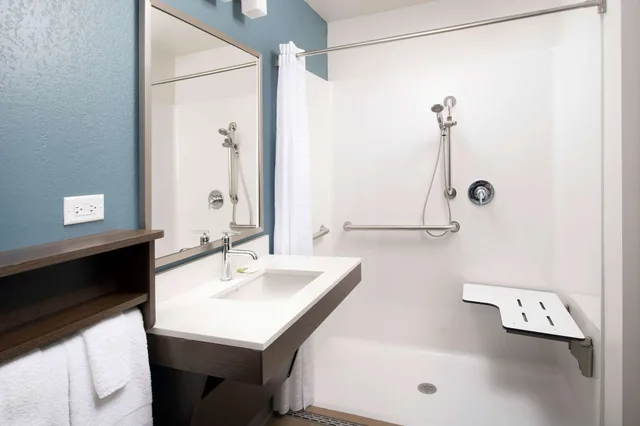 جناح بسريرين كوين لذوي الإعاقة، WoodSpring Suites Chicago Tinley Park 3/3