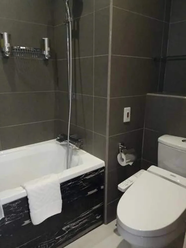 غرفة ديلوكس بسرير كينج، Jolley Hotel 2/2