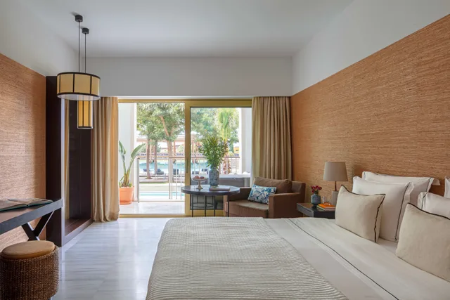 غرفة ديلوكس بسرير مزدوج بإطلالة، Victoria Golf Resort and Spa Managed by Accor 1/1