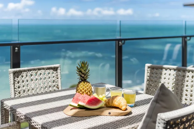 Oaks Redcliffe Mon Komo Suites, North Lakes, Narangba 64/77