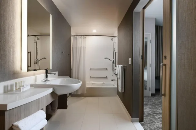 جناح بسريرين كوين مع سرير سحّاب إضافي مع أريكة لذوي الإعاقة، Springhill Suites By Marriott Dallas Dfw Airport South/Centreport 7/8