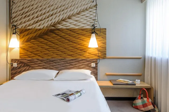 غرفة قياسية بسرير كينج، Ibis Innsbruck 4/8