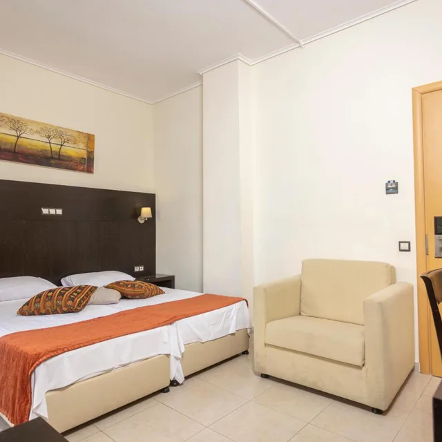 غرفة بسرير مزدوج أو سريرين منفصلين بإطلالة جزئية على البحر، Hanioti Grandotel 6/9