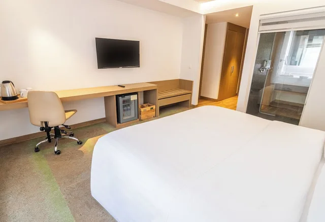 غرفة ديلوكس بسرير كينج، Biohotel Organic Suites 8/10