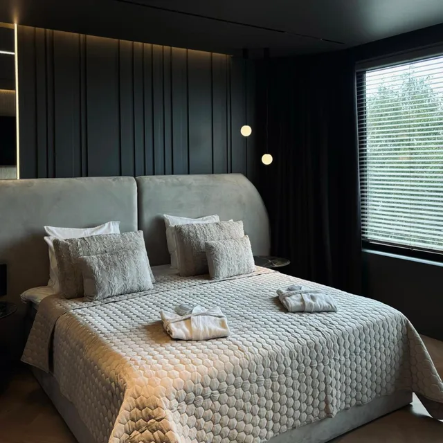 Penthouse Suite, Amrita Hotel 4/10