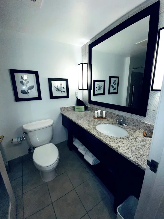 جناح استوديو بسريرين كوين، Country Inn & Suites by Radisson, Queensbury - Lake George 4/4