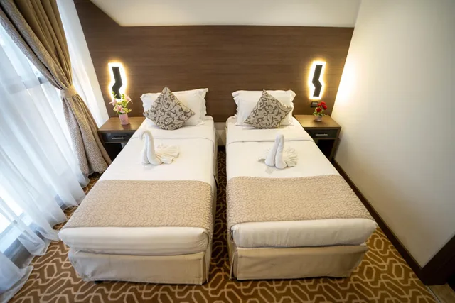 Twin Room, Lamar Ajyad Hotel 2/6