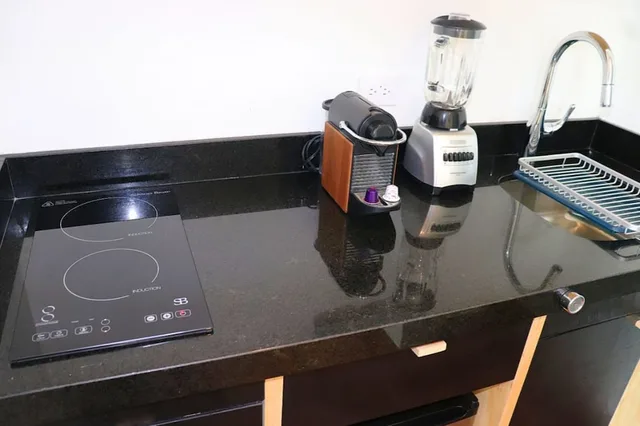 Junior Suite, 1 Single and 2 Double Beds, Terrace, Kitchenette، Casa Gem B&B 7/7