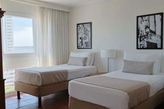 Family, Multiple Beds، Hotel Almirante Cartagena Colombia 4/5